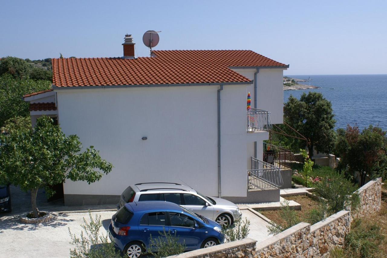 Apartments By The Sea Razanj, Rogoznica - 4185 Rogoznica (Sibenik-Knin) Exterior foto
