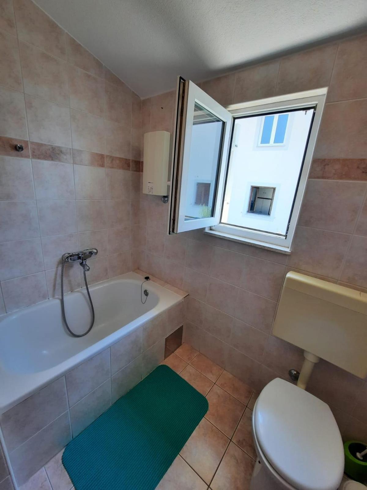 Apartments By The Sea Razanj, Rogoznica - 4185 Rogoznica (Sibenik-Knin) Quarto foto
